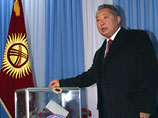В воскресенье впервые в истории Киргизии выборы в парламент прошли по партийным спискам