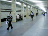 В московском метро мужчина по неосторожности попал под поезд, он госпитализирован