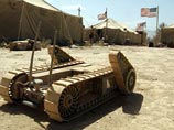 Армия США заключила контракт о покупке роботов на сумму 286 млн долларов: в строй встанут до трех тысяч боевых машин, которые предназначены для разминирования и разведки Армия США заключила контракт о покупке роботов на сумму 286 млн долларов: в строй встанут до трех тысяч боевых машин, которые предназначены для разминирования и разведки