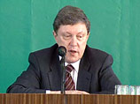 Лидер "Молодежного Яблока" заявил о намерении заменить Явлинского на посту председателя партии Лидер "Молодежного Яблока" заявил о намерении заменить Явлинского на посту председателя партии