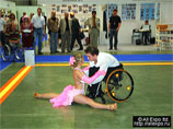 Первый в истории Москвы открытый чемпионат среди детей-инвалидов по спортивным танцам на колясках пройдет 21 декабря во Дворце творчества детей, подростков и юношества "На Миуссах"