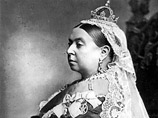 Между тем почетное звание самого долго царствующего монарха в истории Соединенного Королевства сохраняет королева Виктория