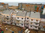 В Невельске более двухсот семей въехали в новые квартиры - прежнее жилье разрушено землетрясением