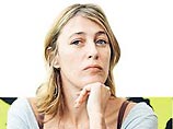 Карла не оставит музыку, выйдя замуж за Саркози, заявила ее мать Карла не оставит музыку, выйдя замуж за Саркози, заявила ее мать