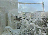 В Якутске и поселке Артык в понедельник продолжаются восстановительные работы на тепловых сетях, сообщает территориальное управление МЧС