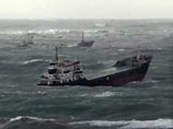 В Азовском море найден плот и мужчина в гидрокостюме