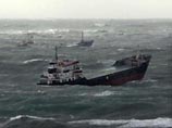 В Азовском море найден плот и мужчина в гидрокостюме В Азовском море найден плот и мужчина в гидрокостюме