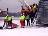 Автобус с россиянами попал в ДТП в Швеции: 18 раненых (ФОТО)