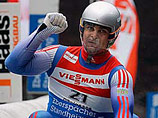 Россиянин Альберт Демченко, серебряный призер Олимпиады-2006, стал победителем розыгрыша Кубка мира по санному спорту в южногерманском Кенигзее