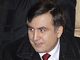 Михаил Саакашвили празднует победу на выборах президента Грузии и говорит о "тройном успехе"