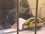 Потерпевший обратился в милицию 6 января и сообщил, что неизвестные, взломав замки, проникли в его квартиру в доме на Ленинском проспекте 