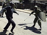 Беспорядки в Кении уже обошлись экономике в миллиард долларов Беспорядки в Кении уже обошлись экономике в миллиард долларов