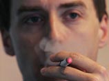 Создатели даже разместили на ее кончике светодиод, который при затяжке имитирует тление Создатели даже разместили на ее кончике светодиод, который при затяжке имитирует тление
