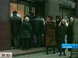 Ажиотаж превзошел все ожидания: за компенсациями выстроились гигантские очереди Ажиотаж превзошел все ожидания: за компенсациями выстроились гигантские очереди
