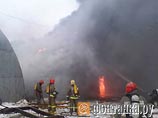 В Петербурге горит трамвайно-троллейбусный парк, есть угроза взрыва