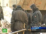 Продолжаются разборы завалов на месте взрыва в подъезде жилого дома в Казани. Шансов найти живыми трех пропавших без вести человек практически нет.
