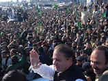 Президент Пакистана отдал приказ армии применять оружие при попытках сорвать предстоящие парламентские выборы