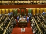 Первое заседание нового парламента в Кении завершилось без драк и скандалов. Депутаты приняли присягу