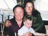 Андрей Караулов и главред МК вступили в спор из-за скандальной статьи о "похищении ребенка" Андрей Караулов и главред МК вступили в спор из-за скандальной статьи о "похищении ребенка"