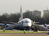 Как сообщил телеканал SkyNews, самолет компании British Airways, совершавший рейс из Пекина, при посадке выехал за пределы взлетно-посадочной полосы