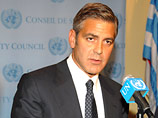 "Я очень горжусь этим назначением. Я готов сотрудничать с ООН для того, чтобы крепить общественную поддержку в ее критически важной работе в самых трудных, опасных и мрачных районах планеты", - приводит ООН слова Клуни