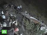 В Индии автобус с паломниками рухнул в пропасть: 37 человек погибли
