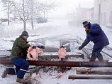В якутском поселке Артык один жилой дом, по данным на среду, остается без центрального теплоснабжения. Об этом сообщил представитель Главного управления МЧС России по республике