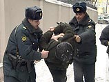 В Москве задержаны более 30 нацболов, блокировавших дом иногородних депутатов Госдумы