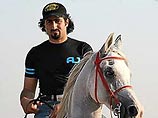 Сын бен Ладена готов к встрече с отцом: он не террорист, я люблю его, несмотря на разницу во взглядах Сын бен Ладена готов к встрече с отцом: он не террорист, я люблю его, несмотря на разницу во взглядах