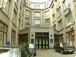 Конституционный суд признал в четверг несоответствующими Конституции ряд положений 122-го закона о "монетизации льгот", которые изменили порядок обеспечения судей жильем, закрепленный в законе "О статусе судей" Конституционный суд признал в четверг несоответствующими Конституции ряд положений 122-го закона о "монетизации льгот", которые изменили порядок обеспечения судей жильем, закрепленный в законе "О статусе судей"