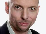 Известный радиоведущий обвиняется в изнасиловании студента Известный радиоведущий обвиняется в изнасиловании студента
