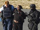 Женщина, летевшая из Бленхейма в Крайстчерч (Новая Зеландия), напала на пилотов с ножом, угрожая взорвать бомбу на борту самолета