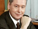 Под руководством главы администрации президента Сергея Собянина текст готовили его заместители Владислав Сурков и Игорь Сечин Под руководством главы администрации президента Сергея Собянина текст готовили его заместители Владислав Сурков и Игорь Сечин