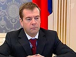 Опрос: россиянам нравится, что президент Медведев будет находиться под влиянием премьера Путина