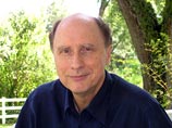 Американский беллетрист написал книгу об интимной жизни знаменитостей Американский беллетрист написал книгу об интимной жизни знаменитостей