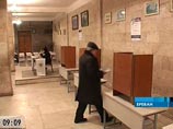 За Саркисяна намерены голосовать около 51% избирателей. Багдасаряна поддерживает чуть более 13%, Тер-Петросяна - 12,5%