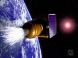 Первая попытка уничтожить бесконтрольно сходящий с орбиты спутник-шпион может быть предпринята уже в среду вечером по времени восточного побережья США