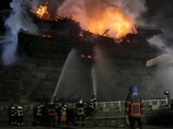 В правительственном здании в центре Сеула возник пожар: 20 человек спаслись на крыше