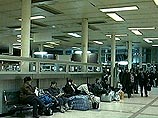 В Новосибирске совершил вынужденную посадку самолет авиакомпании S7, летевший в Бангкок В Новосибирске совершил вынужденную посадку самолет авиакомпании S7, летевший в Бангкок