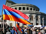 Армянская  оппозиция, недовольная итогами выборов, начинает сидячую  акцию протеста