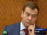 Путин в последний раз примет саммит СНГ, на котором представят Медведева
