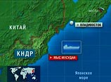 Пограничный корабль КНДР в субботу утром по приморскому времени задержал в Японском море российский грузовой теплоход "Лидия Демеш" и приказал ему под конвоем следовать в один из морских портов Северной Кореи Пограничный корабль КНДР в субботу утром по приморскому времени задержал в Японском море российский грузовой теплоход "Лидия Демеш" и приказал ему под конвоем следовать в один из морских портов Северной Кореи