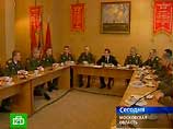 Для решения жилищного вопроса первый вице-премьер правительства России Дмитрий Медведев предложил подумать об использовании земель Министерства обороны Для решения жилищного вопроса первый вице-премьер правительства России Дмитрий Медведев предложил подумать об использовании земель Министерства обороны