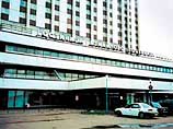 Женщина и ее сын разбились, выпав из окна гостиницы в Москве Женщина и ее сын разбились, выпав из окна гостиницы в Москве