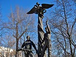Командование ВДВ почтило память псковских десантников, погибших под Улус-Кертом Командование ВДВ почтило память псковских десантников, погибших под Улус-Кертом