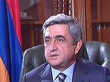 Согласно официальным данным, президентом Армении избран Серж Саркисян. Азарян объявил, что Саркисян набрал 52,82% голосов, Левон Тер- Петросян - 21,5%. Третьим стал Артур Багдасарян - 17,7%.