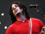 Солист группы The White Stripes Джек Уайт принял участие в новом альбоме Боба Дилана
Солист группы The White Stripes Джек Уайт принял участие в новом альбоме Боба Дилана