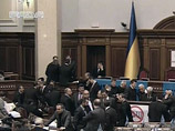 По словам Зварыча, чтобы оппозиция согласилась разблокировать парламент, коалиции пришлось пойти на некоторые уступки