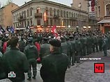 Из-за задержания Резник не смог принять участия в "марше несогласных", который состоялся в понедельник в Санкт-Петербурге. 