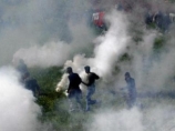 Полиция применила в центре Афин слезоточивый газ для разгона демонстрантов, протестовавших против пенсионной реформы